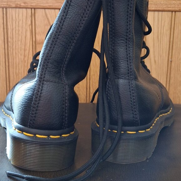 NWOT DR. MARTENS 13512 PASCAL WOMEN'S BOOTS BLACK - Picture 3 of 5